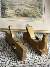 Zwei Antike Holzhobel