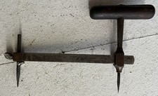 Sehr Alter Kreisschneider