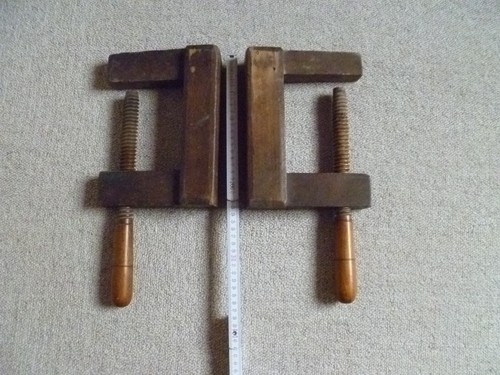 Alte schraubzwingen aus - aus, holz